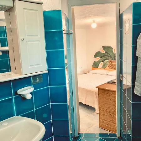 Pinelopi Habitación en casa particular Olbia